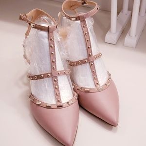 Shoes/Heels